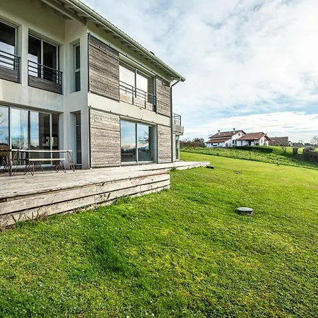 Villa Arcangues * Арканг